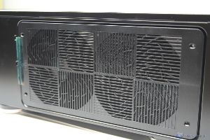 thumb 00032 SILVERSTONE GD08 HTPC XTREMEHARDWARE.COM