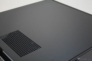 thumb 00045 SILVERSTONE GD08 HTPC XTREMEHARDWARE.COM